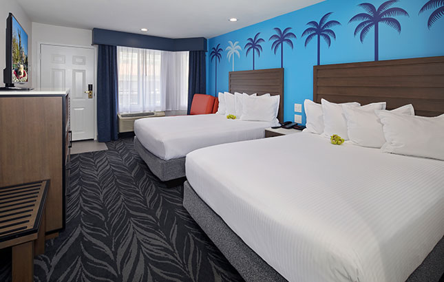 Camelot Inn & Suites — photo 30 of 50