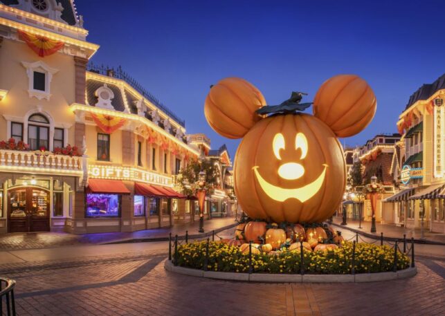 Mickey Mouse Pumpkin
